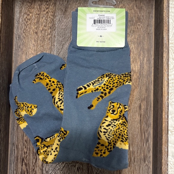 Leopard Socks - Picture 3 of 4